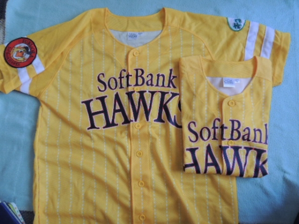 2015 hawk. festival . SoftBank uniform 2 pieces set L S yellow color 