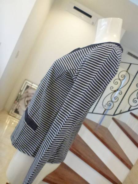 美品　WEEKEND Max Mara マックスマーラ　ボーダー　ノーカラージャケット　S