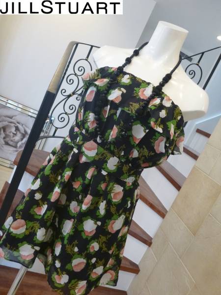 ★ 超美品　JILLSTUART(ジル スチュアート)　黒　チューブワンピース　0　　S相當