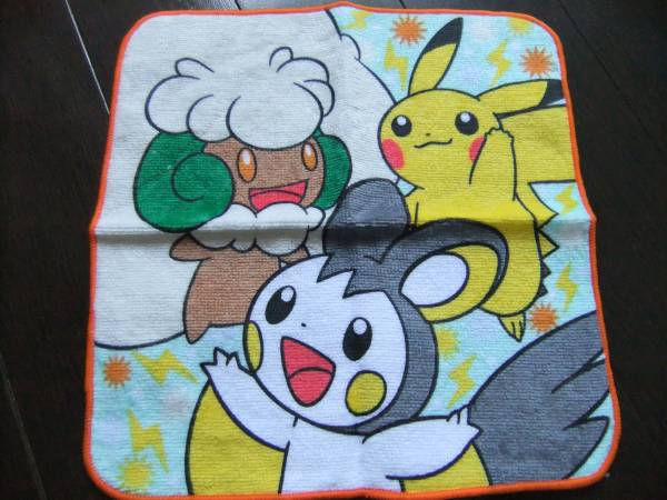 ポケモンセンター ハンドタオル ハンカチ ピカチュウ エルフーン エモンガ