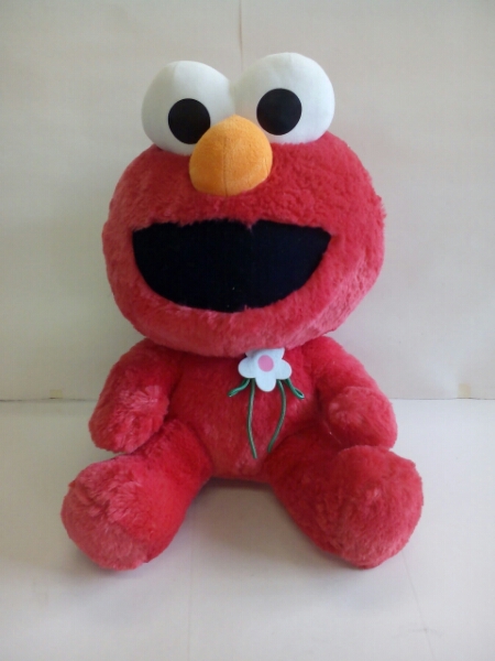 P2350 ♪ Sesame Street Elmo Plush Toy