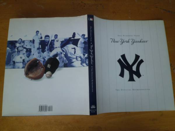 NEW YORK YANKEES THE OFFICIAL RETROSPECTIVE ヤンキースの歴史 ベーブ・ルース ルー・ゲーリック ミッキー・マントル ジョー・ディマジオ_画像1