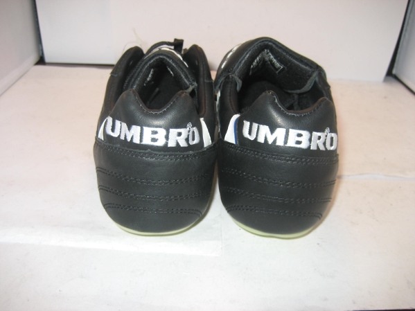  Umbro spec Chaly KL 25.0cm не использовался 