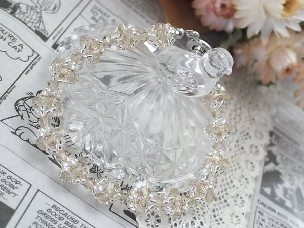 ★新入荷★クリスタルビーズいっぱいブレスレット