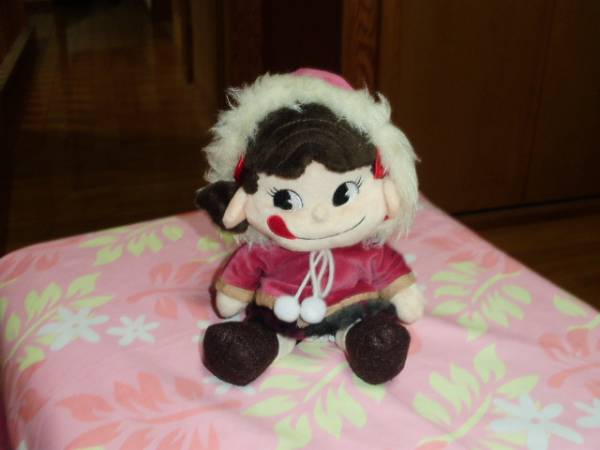 ペコちゃん　ぬいぐるみ