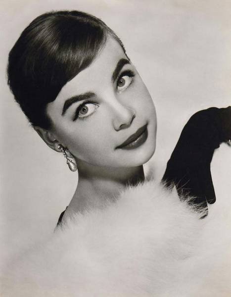 Yahoo!オークション - レスリー・キャロン Leslie Caron サイン Yahoo!オークション - レスリー・キャロン Leslie Caron サイン