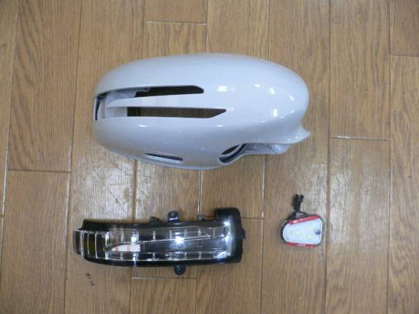 ★★ 社外品 Ｗ２１９前期?Ｗ２２１前期?Ｗ２１６前期? アローミラーカバー 未涂裝 ベンツ 用 ⑩★