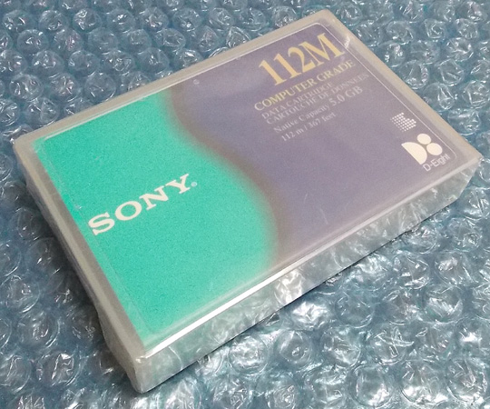 Sony QG112M (8mm data cartridge *EXABYTE) [ control :KD-74]