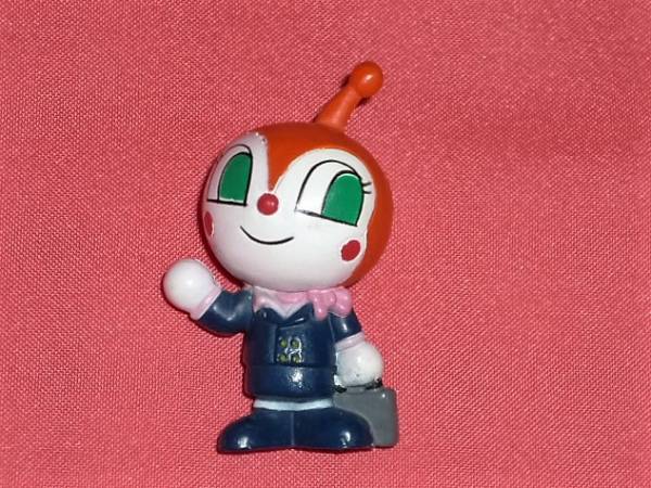 激レア！2006年 アンパンマン ソフビフィギュア(制服姿 ドキンちゃん)