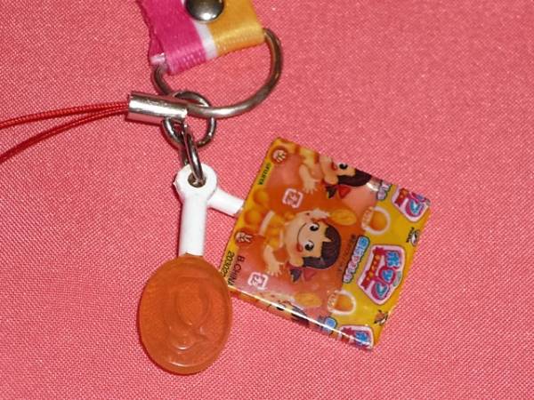 レア！カワイイ? 不二家のペコちゃん POPキャンディ ストラップ