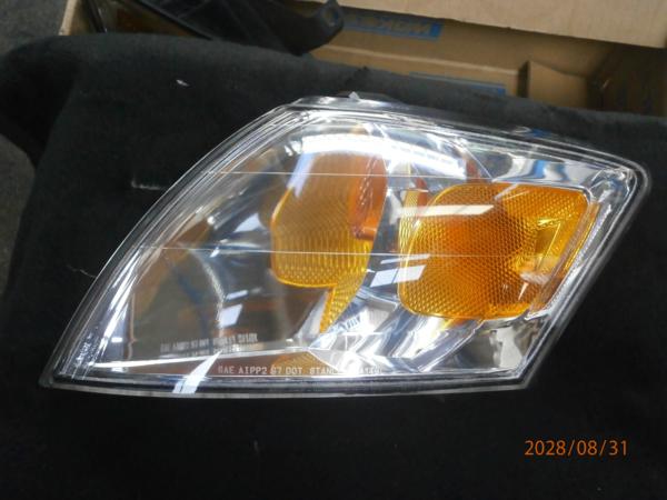 MPV original corner lamp left winker left prompt decision 