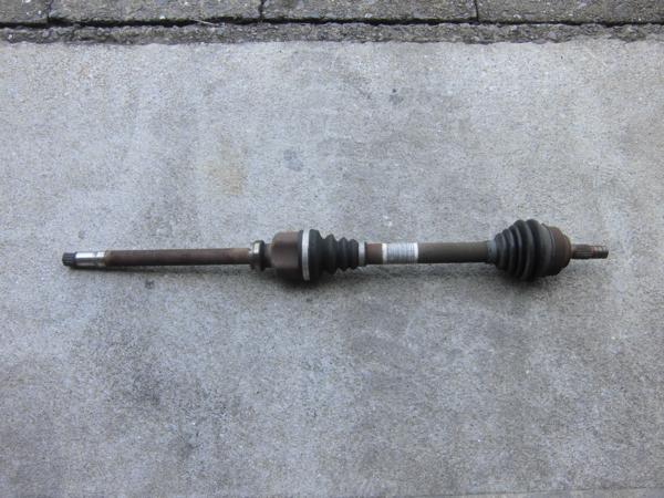 * Citroen C4 B58RFJP right drive shaft *