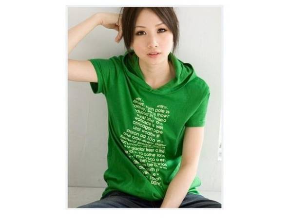 大きいサイズ☆ロゴプリント半袖Tシャツ☆パーカー付き　LL_画像3