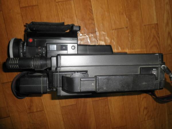 重い!AG-100/ナショナルNationalビデオカメラ/MAC LORD MOVIE/歴史考証/アンティーク?骨董品/昭和のAV機(jī)器/即決1000円/値下交渉OK/ヤマト