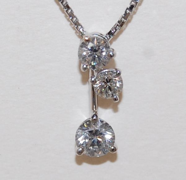  De Beers trilogy Pt850 diamond total 0.50ct necklace 