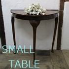 小さなテーブル